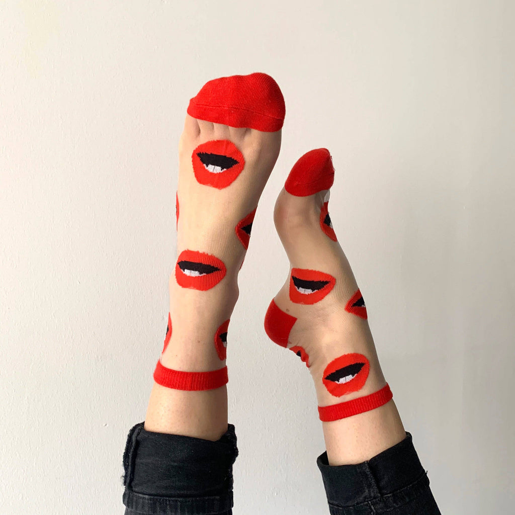 Maryline - Chaussettes transparentes bouches rouges
