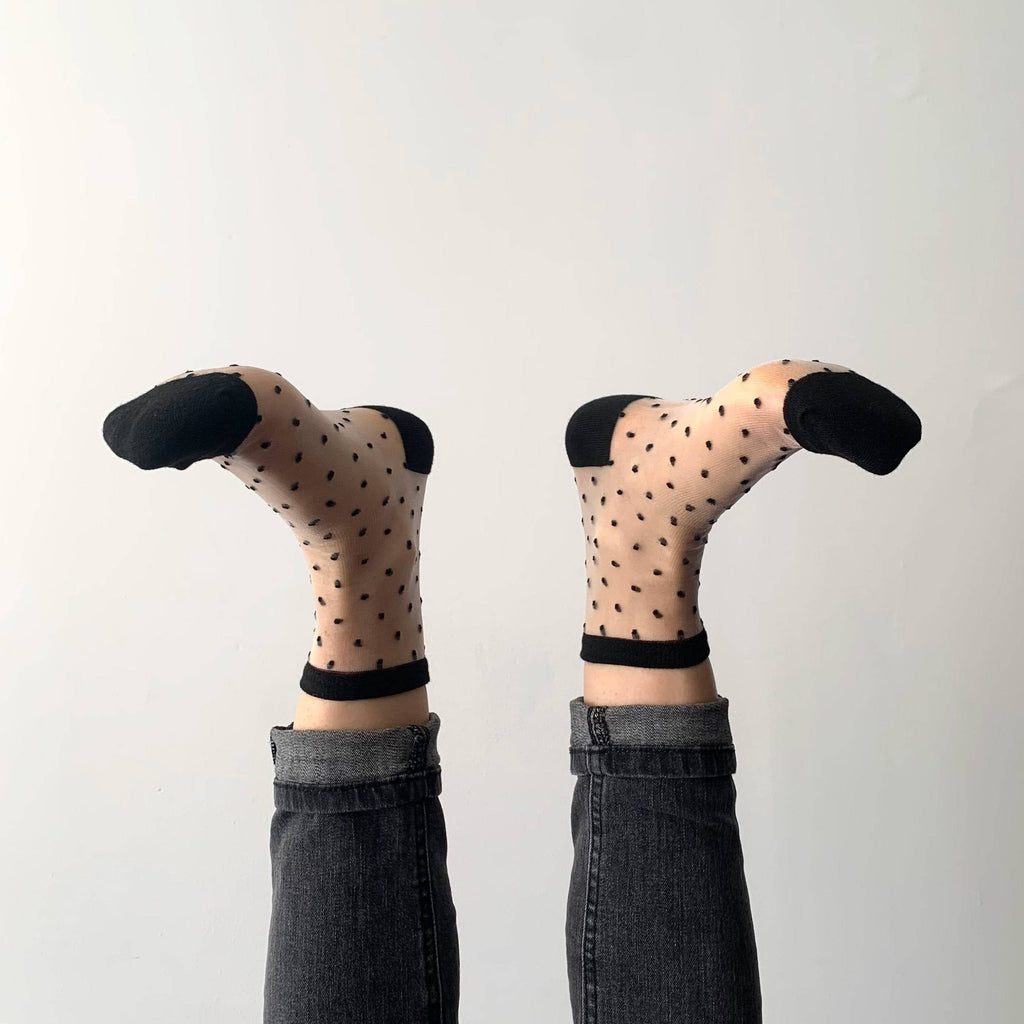 Charlotte - Chaussettes transparentes plumetis noirs